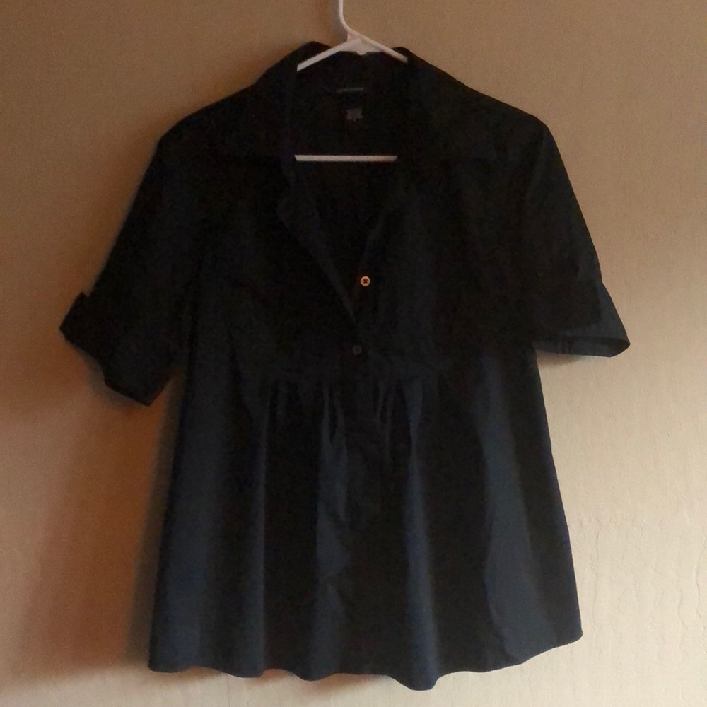 Women’s cute black top
